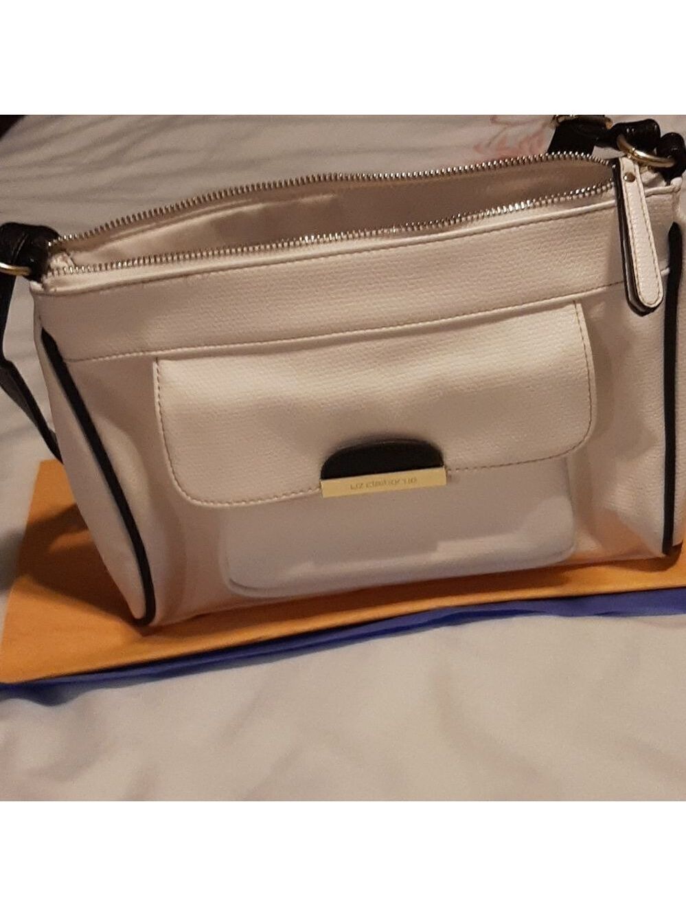 Women Liz Claiborne white with black trim and handle